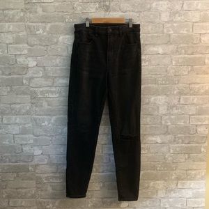 Black Stretchy Skinny Jeans American Eagle Size 10